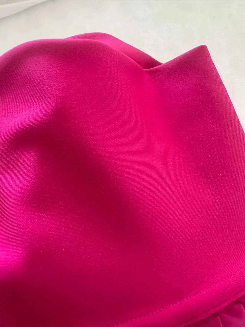 ALO Yoga Pleated Skater Skirt - Bright Fuchsia